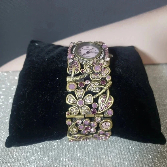 Heidi Daus Vintage Watch - Picture 3 of 4